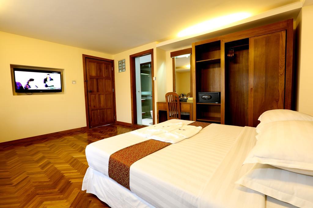 Queen'S Park Hotel Rangun Kültér fotó